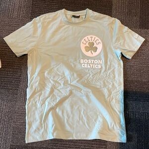 Men's Boston Celtics patch tee shirt